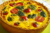 Quiche cu broccoli, rosii si mustar